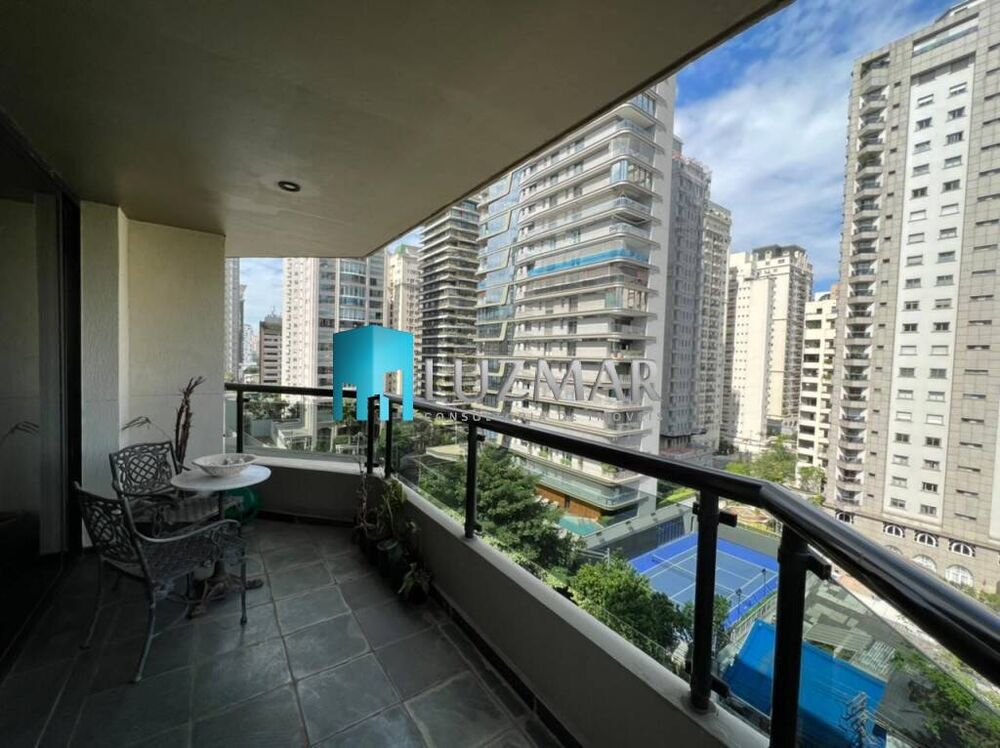 Apartamento, 4 quartos, 220 m² - Foto 2