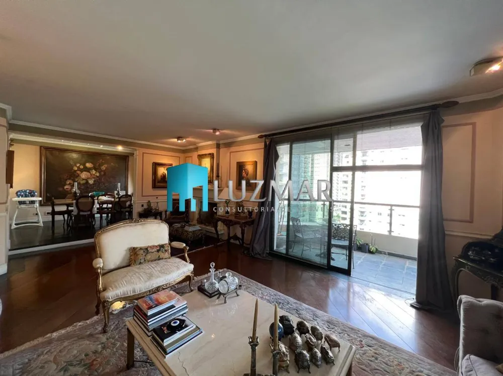 Apartamento, 4 quartos, 220 m² - Foto 1