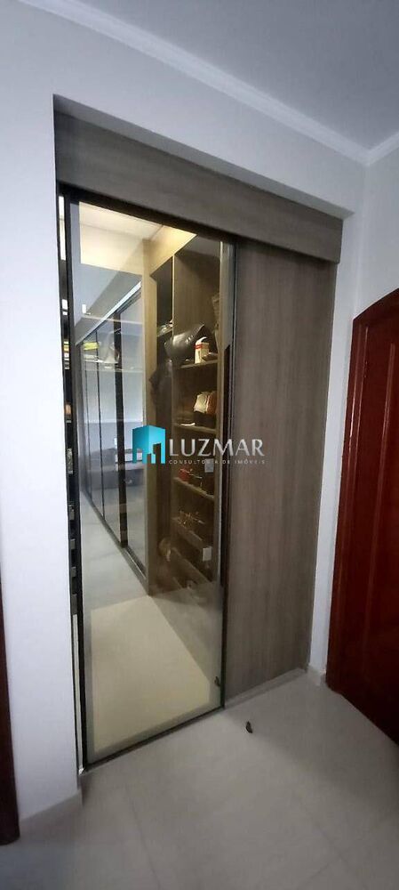 Casa de Condomínio à venda com 3 quartos, 700m² - Foto 3