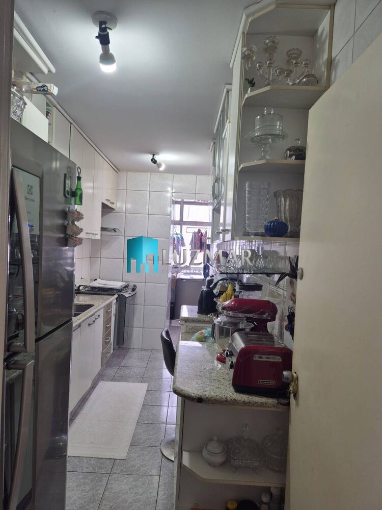 Apartamento, 3 quartos, 74 m² - Foto 2