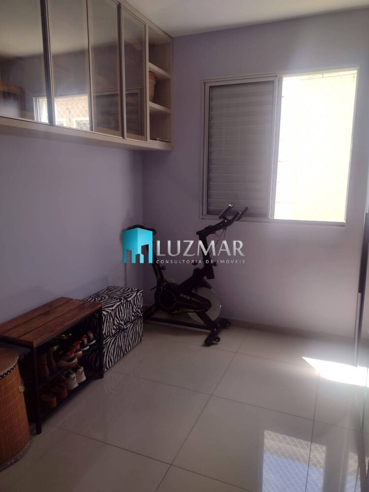 Apartamento à venda com 2 quartos, 46m² - Foto 3