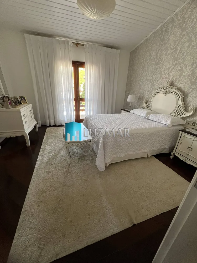 Casa, 4 quartos, 320 m² - Foto 8