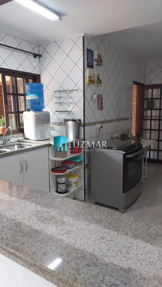 Casa, 3 quartos, 250 m² - Foto 3