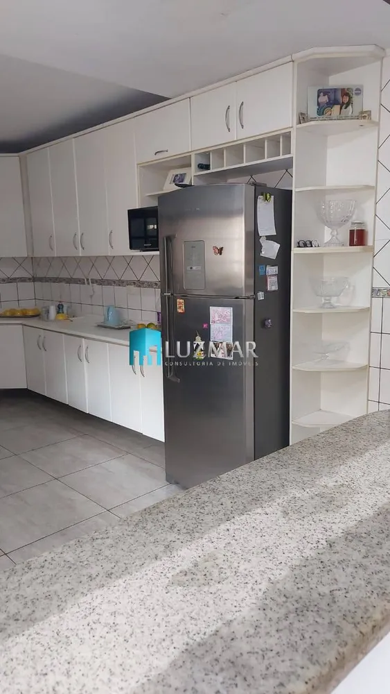 Casa, 3 quartos, 250 m² - Foto 4