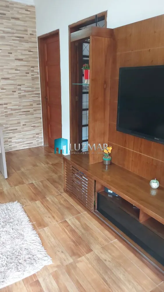 Casa, 3 quartos, 250 m² - Foto 1