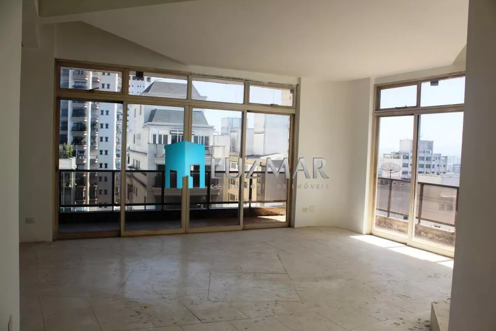 Apartamento à venda com 4 quartos, 642m² - Foto 3