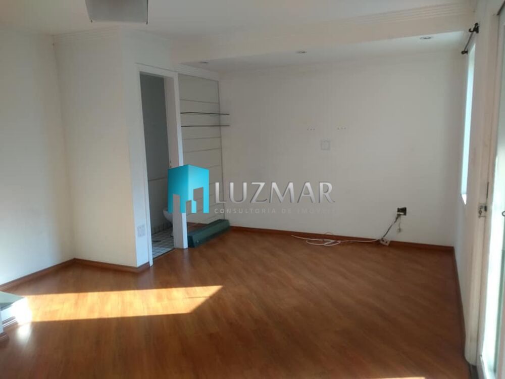 Casa, 3 quartos, 218 m² - Foto 1