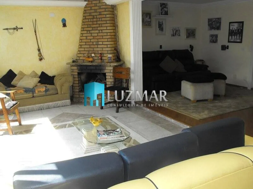 Casa, 3 quartos, 220 m² - Foto 8