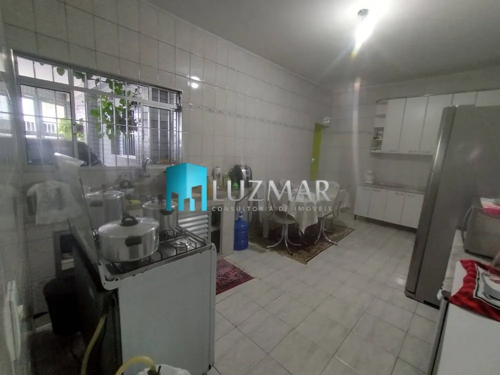 Casa, 3 quartos, 250 m² - Foto 6
