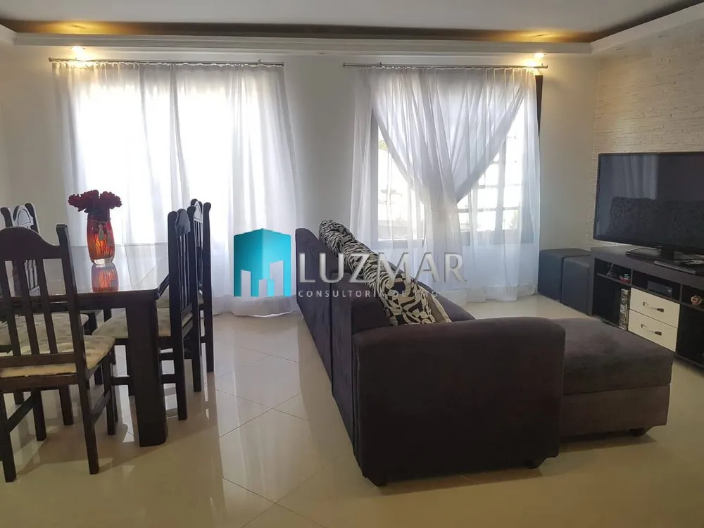 Casa, 4 quartos, 308 m² - Foto 2