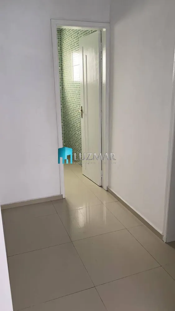 Casa, 8 quartos, 220 m² - Foto 3