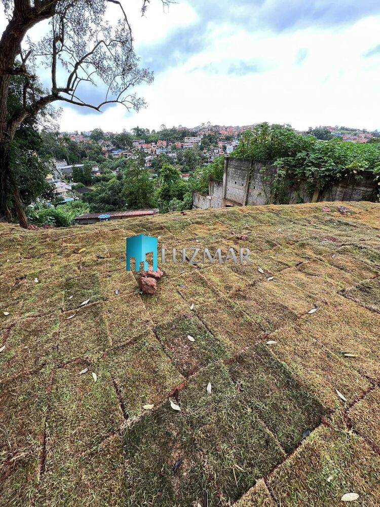 Casa, 8 quartos, 220 m² - Foto 3
