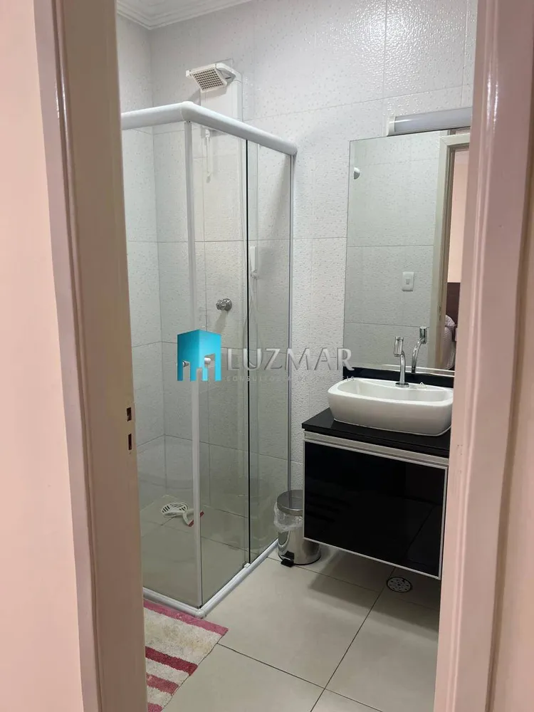 Casa, 3 quartos, 193 m² - Foto 2
