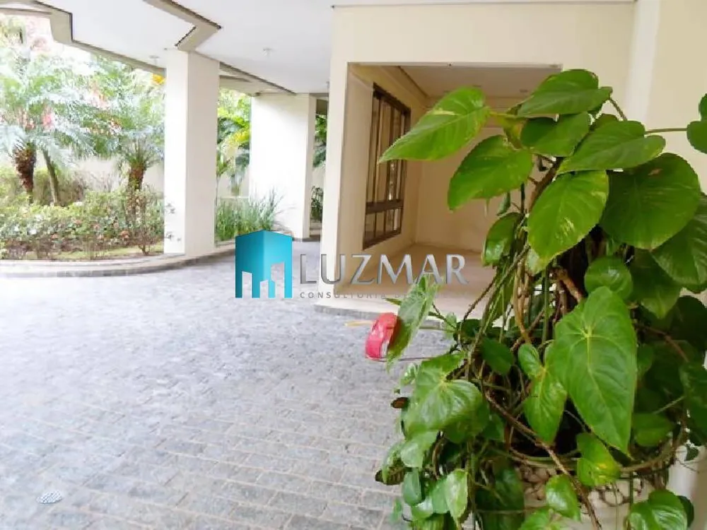 Apartamento, 3 quartos, 139 m² - Foto 2