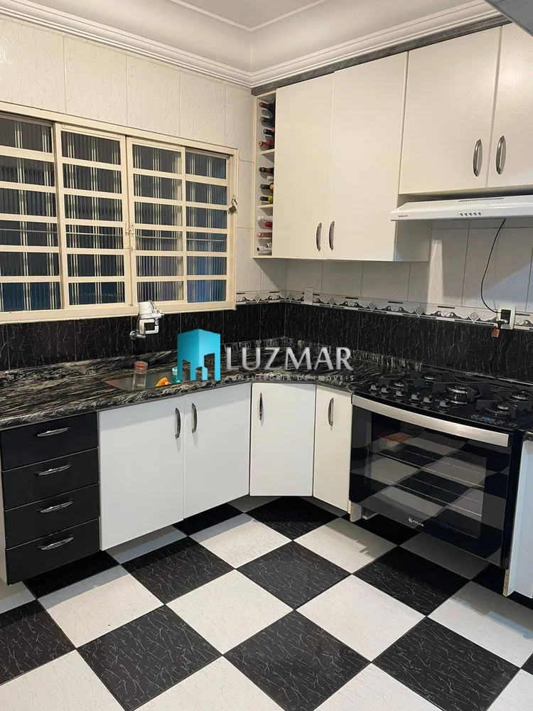 Casa, 3 quartos, 190 m² - Foto 14