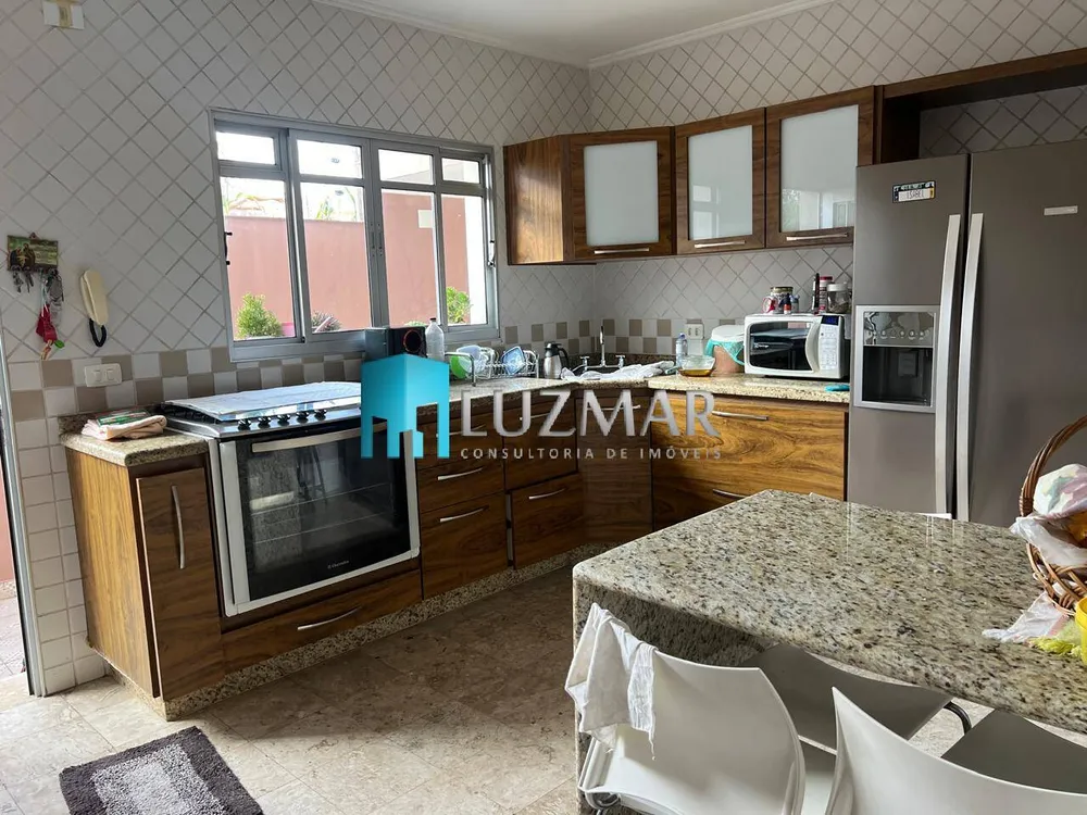 Casa, 3 quartos, 290 m² - Foto 4