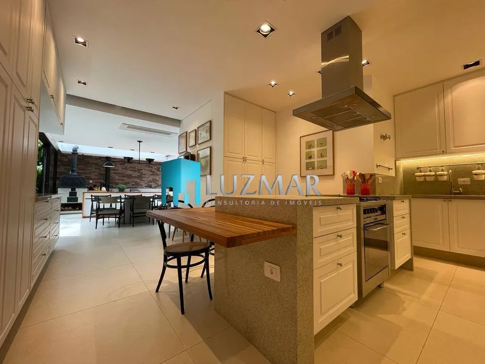 Casa, 3 quartos, 338 m² - Foto 14