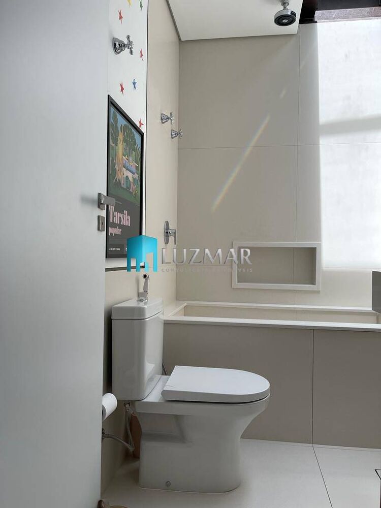 Casa, 3 quartos, 338 m² - Foto 2