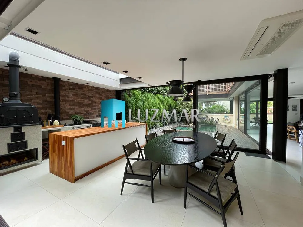 Casa, 3 quartos, 338 m² - Foto 13
