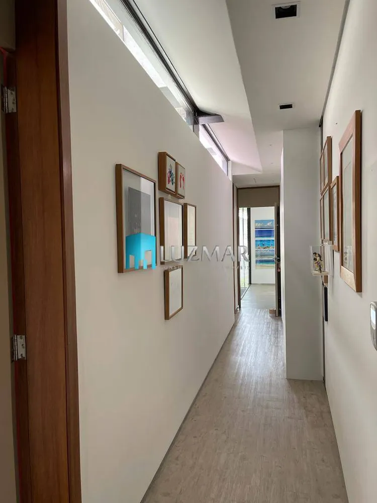 Casa, 3 quartos, 338 m² - Foto 11