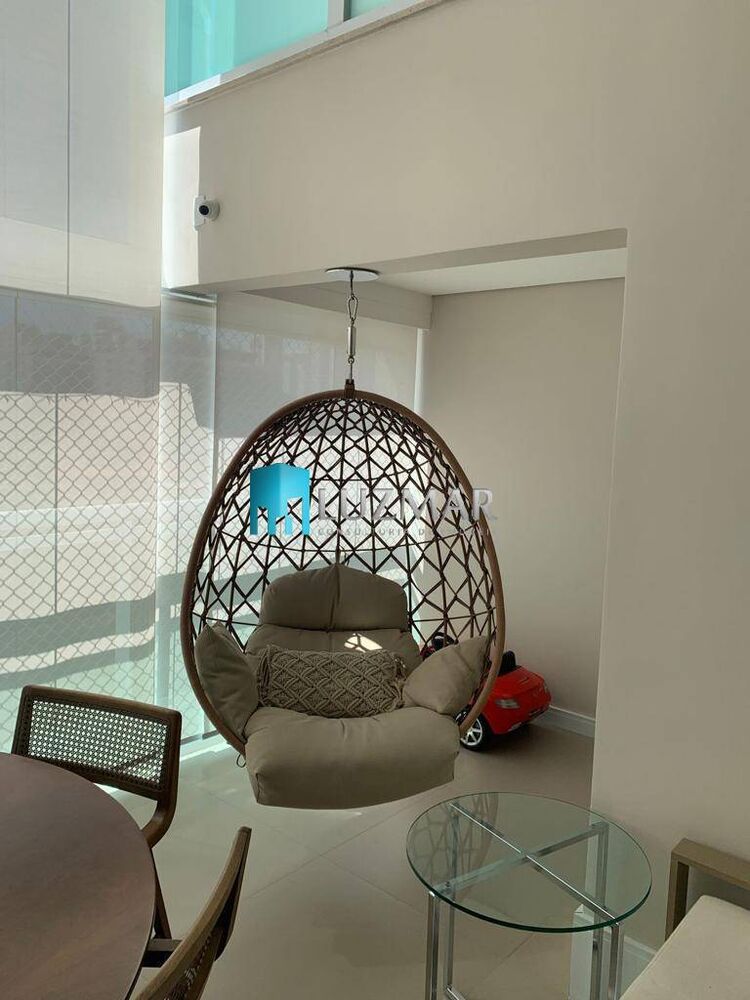 Apartamento, 4 quartos, 196 m² - Foto 1