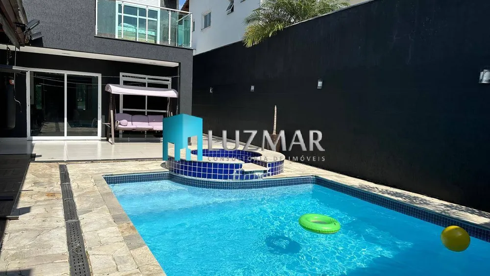 Casa, 3 quartos, 300 m² - Foto 2