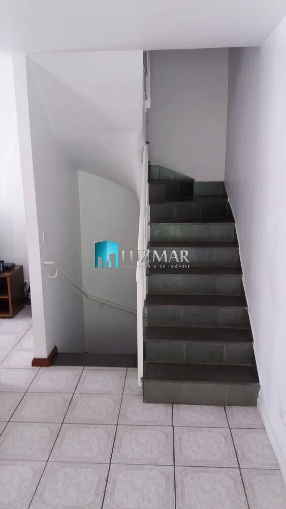 Casa, 3 quartos, 243 m² - Foto 3