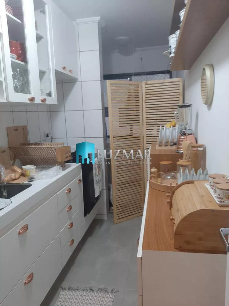 Apartamento à venda com 3 quartos, 65m² - Foto 4