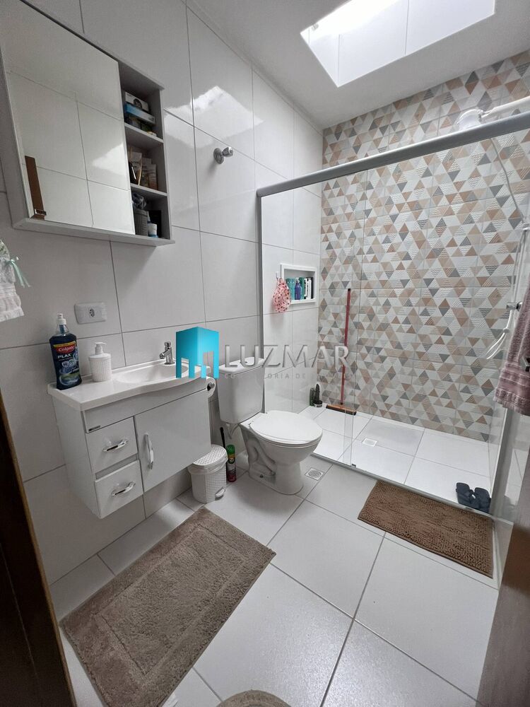 Casa, 4 quartos, 200 m² - Foto 2
