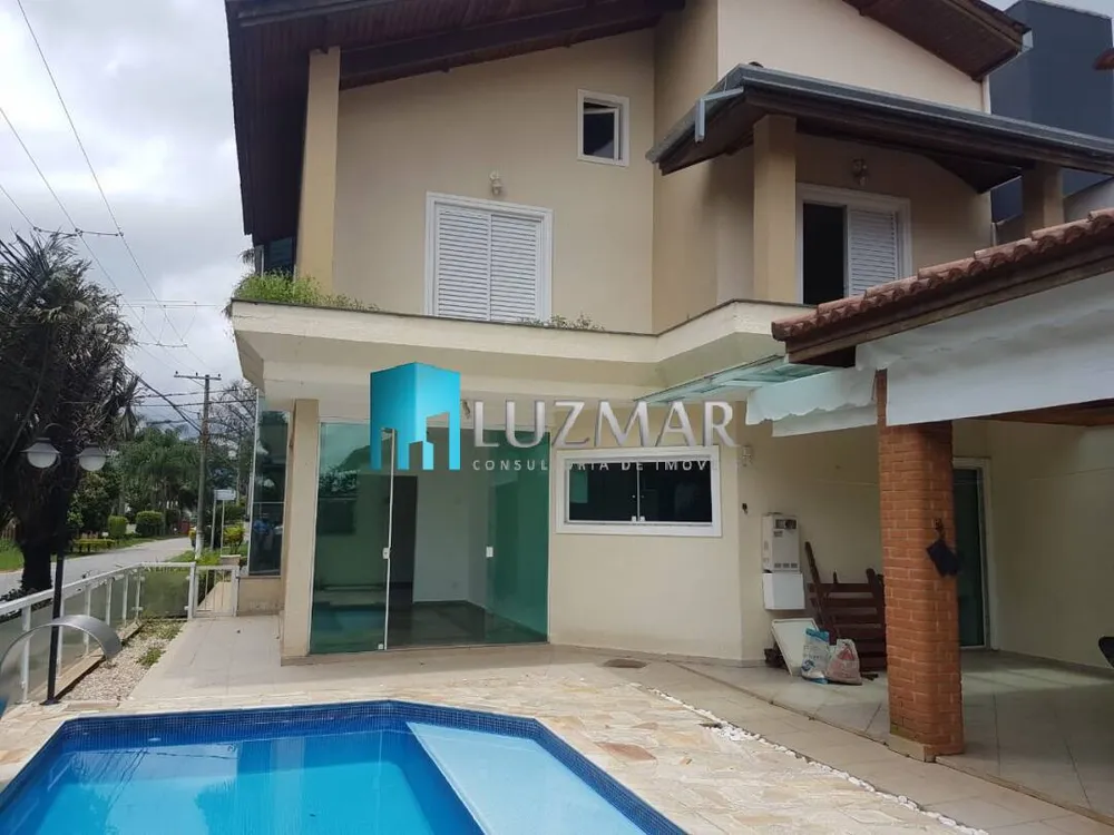 Casa, 3 quartos, 300 m² - Foto 1
