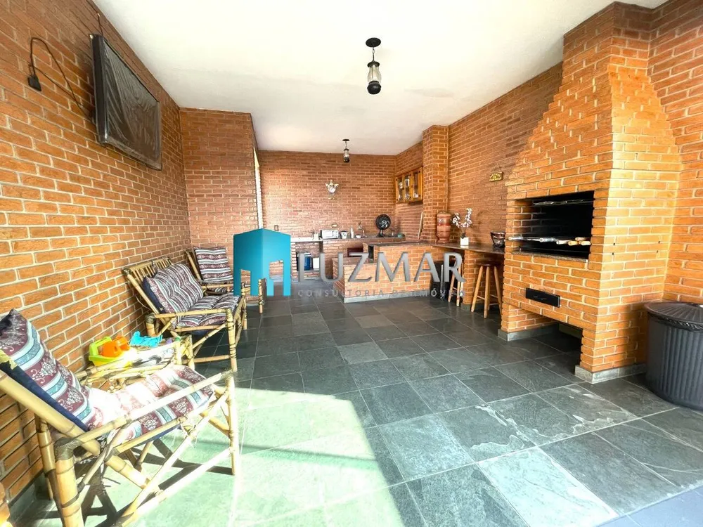 Casa, 3 quartos, 186 m² - Foto 1