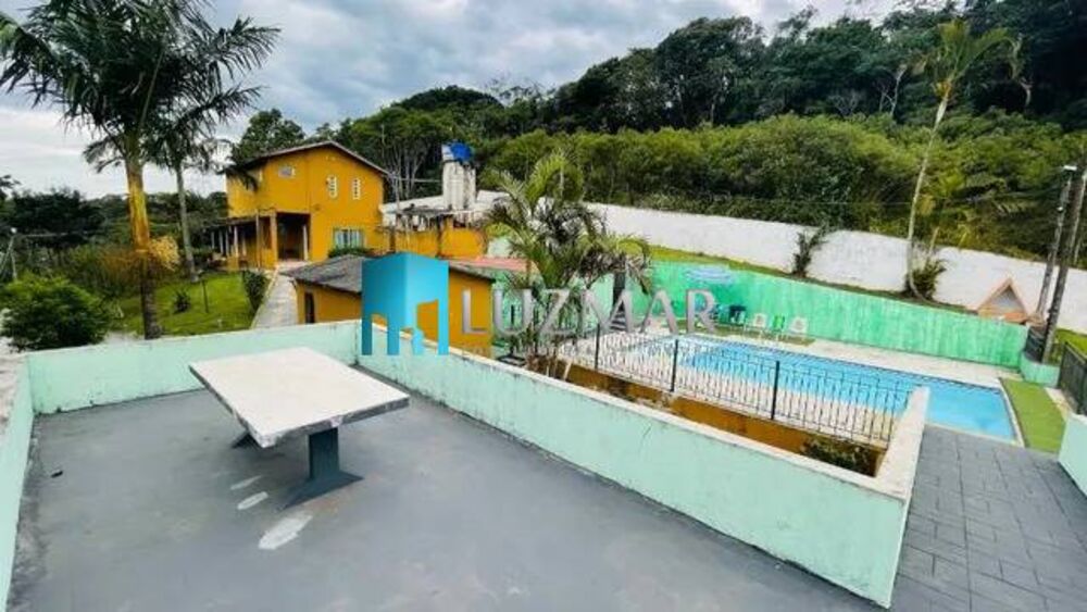 Sítio, 9 quartos, 6000 m² - Foto 1