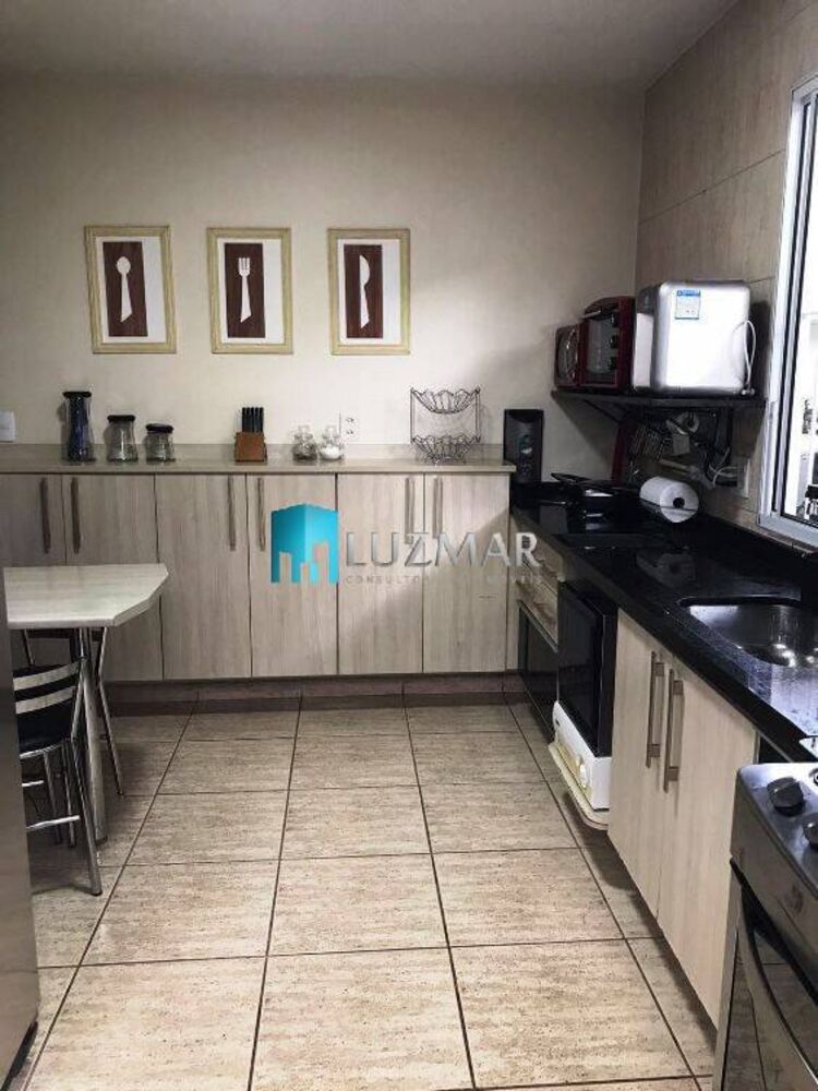 Casa, 3 quartos, 159 m² - Foto 3