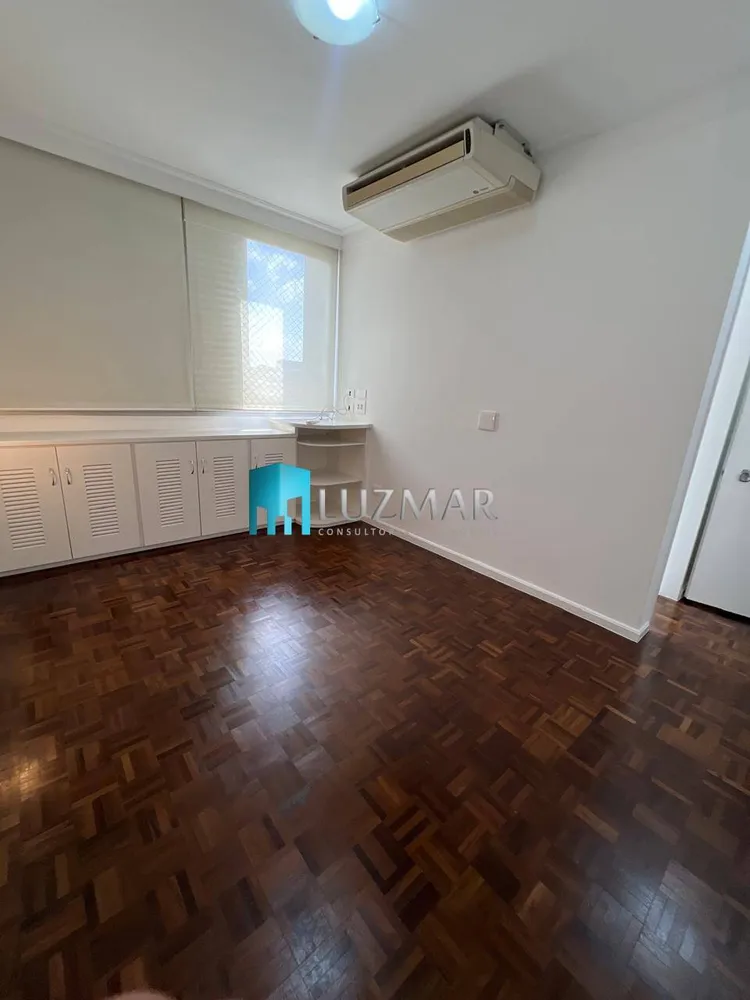 Apartamento, 3 quartos, 140 m² - Foto 4