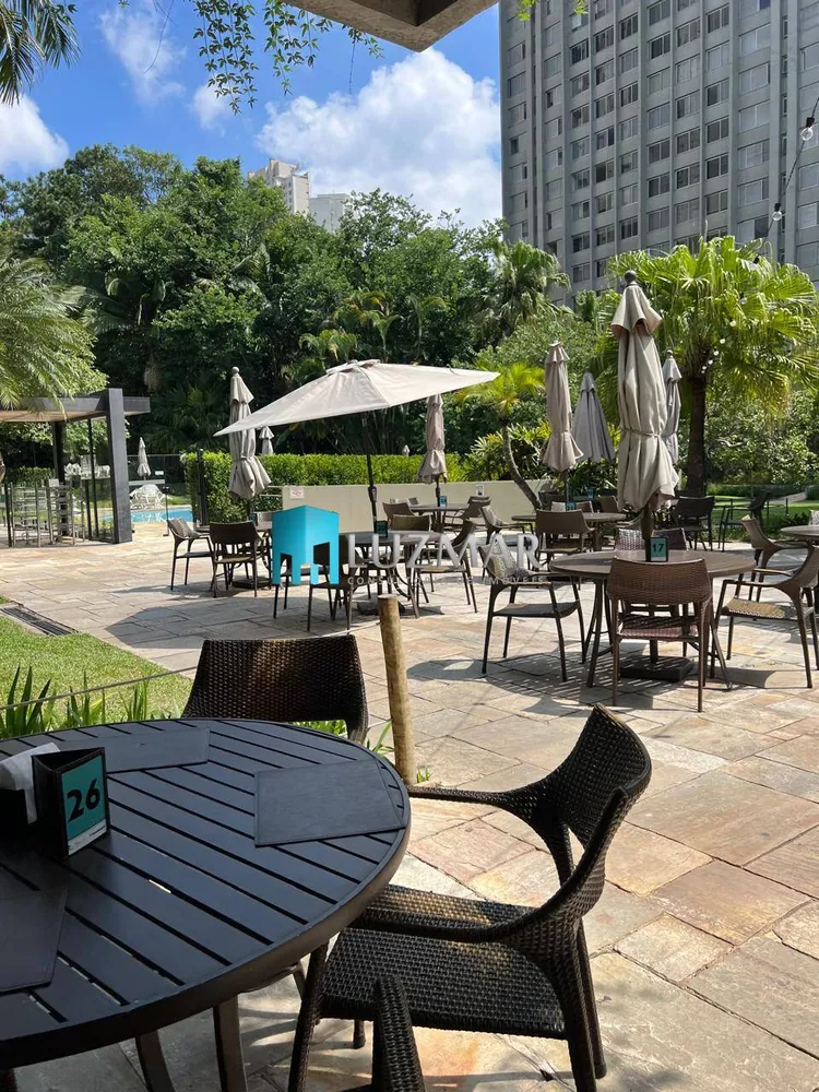 Apartamento, 3 quartos, 140 m² - Foto 1