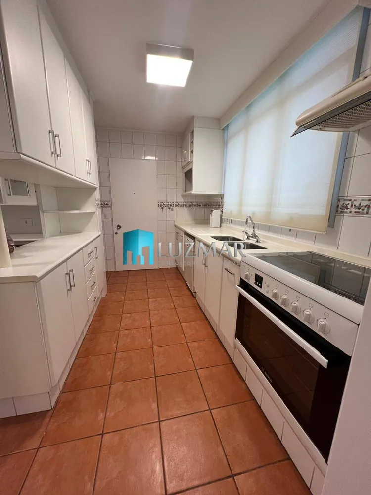 Apartamento, 3 quartos, 140 m² - Foto 8