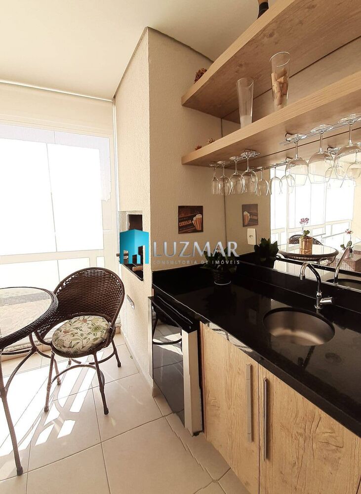 Apartamento à venda com 3 quartos, 89m² - Foto 1