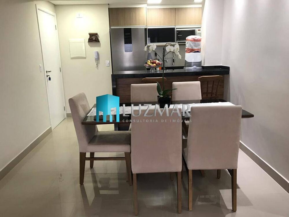 Apartamento à venda com 3 quartos, 72m² - Foto 2