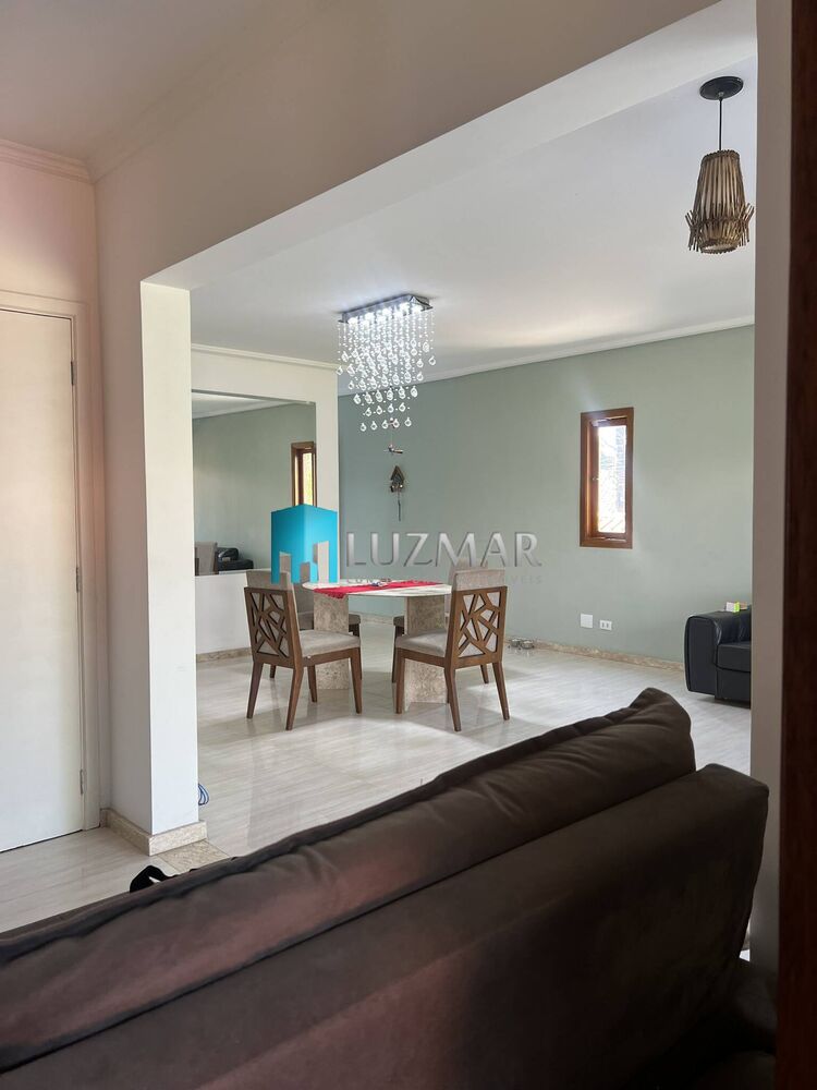 Casa, 3 quartos, 197 m² - Foto 4
