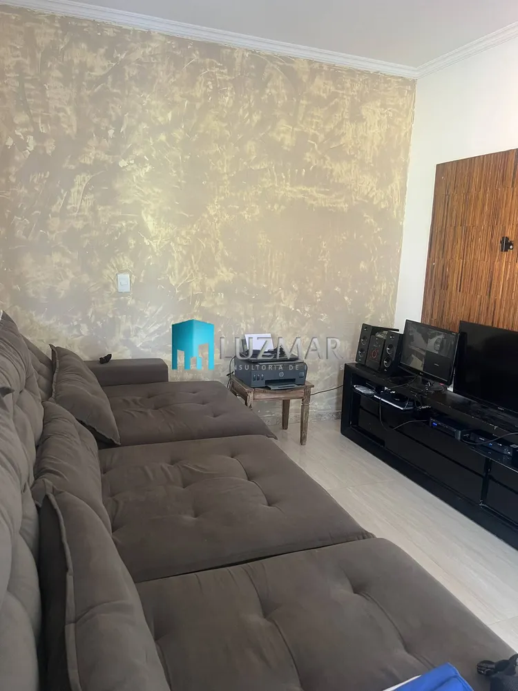 Casa, 3 quartos, 197 m² - Foto 3