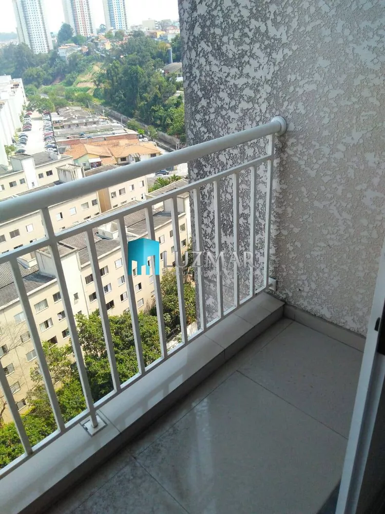 Apartamento à venda com 3 quartos, 58m² - Foto 2