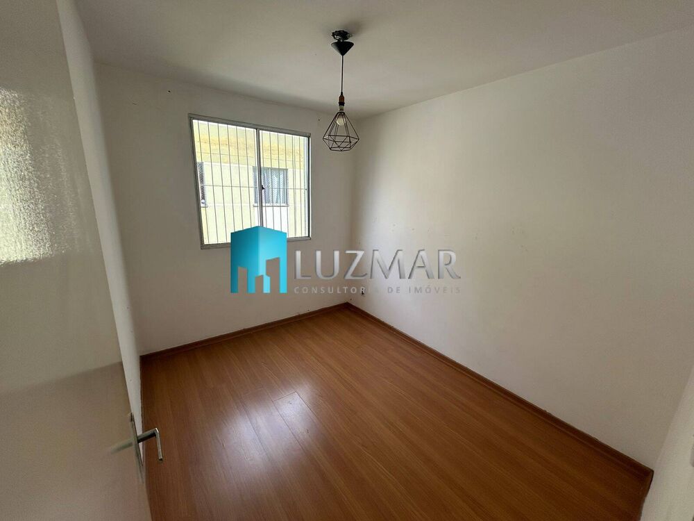 Apartamento à venda com 2 quartos, 60m² - Foto 3