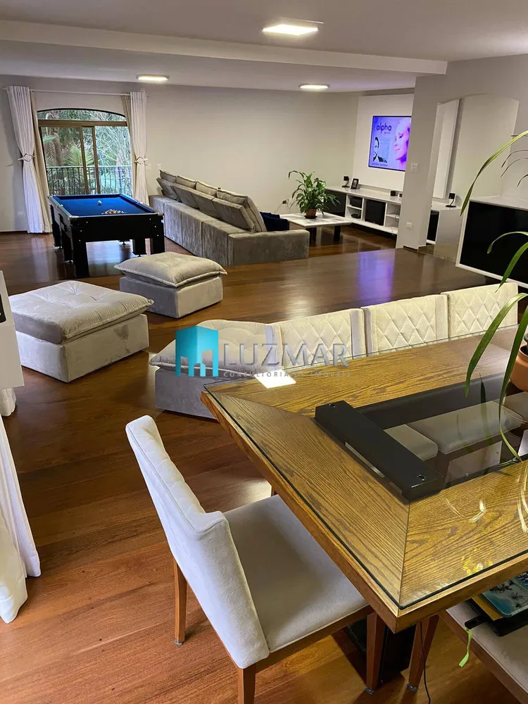 Apartamento, 4 quartos, 256 m² - Foto 1