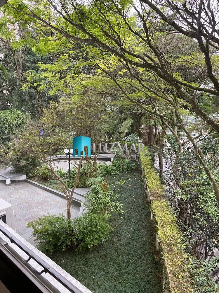Apartamento, 4 quartos, 256 m² - Foto 13