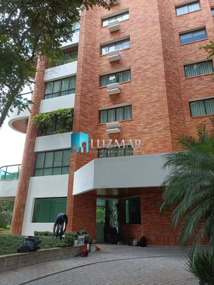 Apartamento, 4 quartos, 236 m² - Foto 12