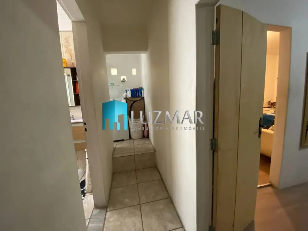 Casa, 7 quartos, 220 m² - Foto 5