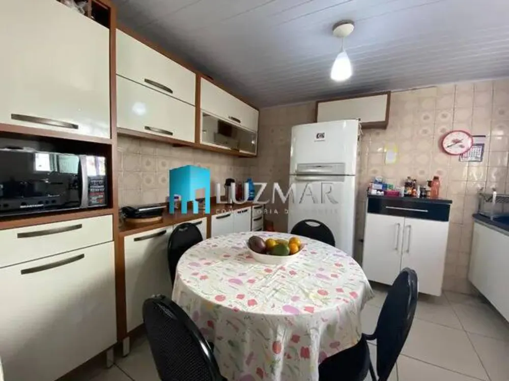 Casa, 7 quartos, 220 m² - Foto 7