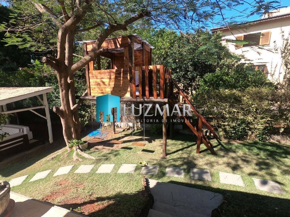 Casa, 3 quartos, 270 m² - Foto 4