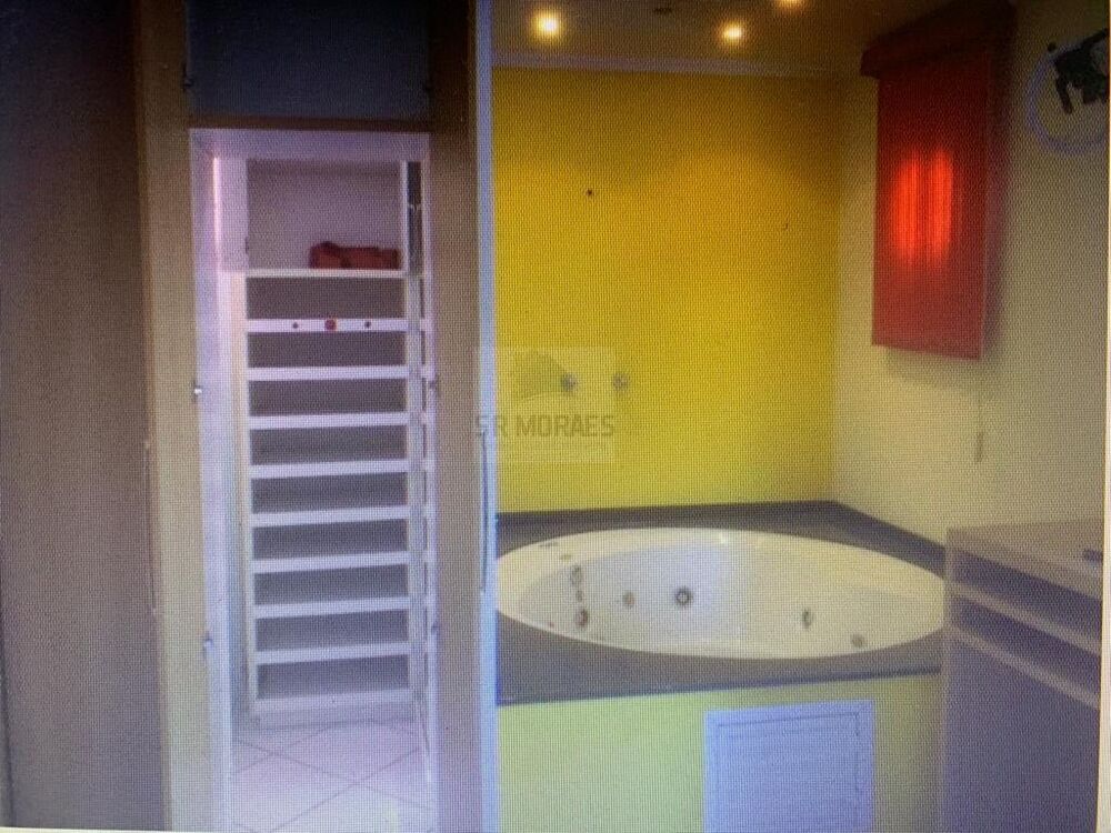 Casa, 4 quartos, 367 m² - Foto 1