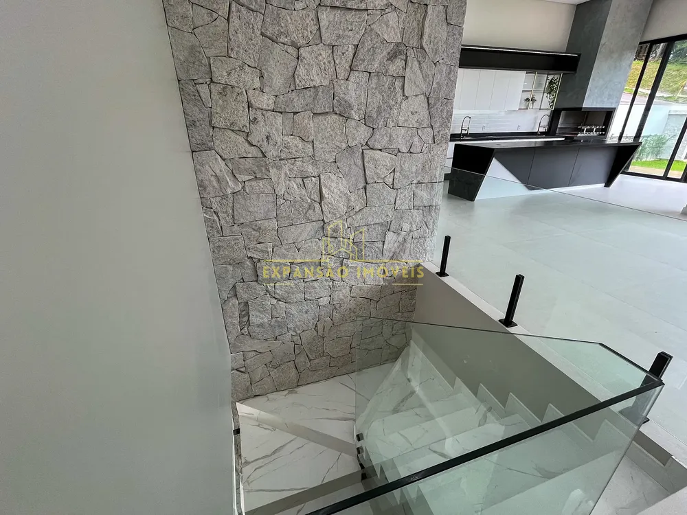 Casa, 3 quartos, 270 m² - Foto 3